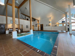 Trail Creek Vermont Ski Condos 18 - Ski Home Trail, Bus, Hot Tub, Pool